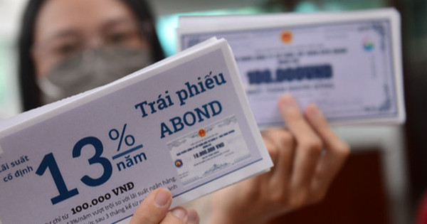 Ngân hàng Nhà nước cho biết đã thanh tra đột xuất 11 ngân hàng và xử phạt những đơn vị vi phạm về đầu tư trái phiếu.