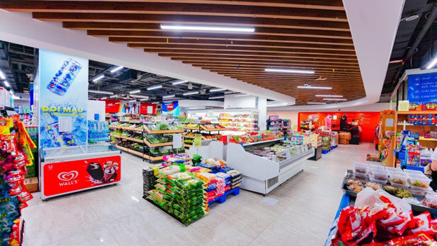 Sunshine Mart không chỉ là địa điểm mua sắm lý tưởng của các bà nội trợ mà còn là nơi lui tới thường xuyên mỗi dịp cuối tuần của mọi gia đình cư dân.