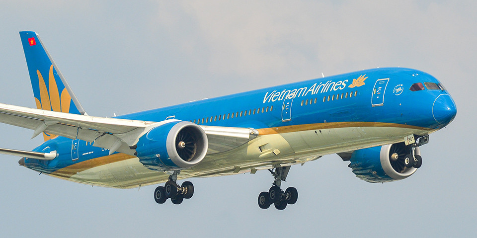 UBCKNN quyết định xử phạt hành chính Tổng Công ty Hàng không Việt Nam - Vietnam Airlines (mã chứng khoán: HVN) tổng cộng 170 triệu đồng.