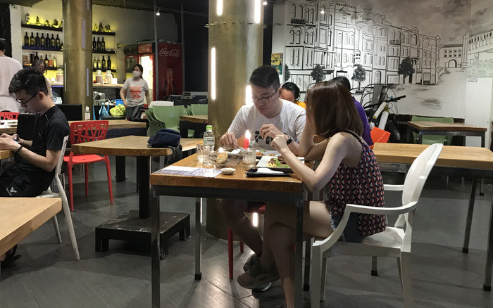 Nhóm thực phẩm và dịch vụ ăn uống có mức giảm cao nhất, làm CPI chung giảm 0,43 điểm phần trăm.