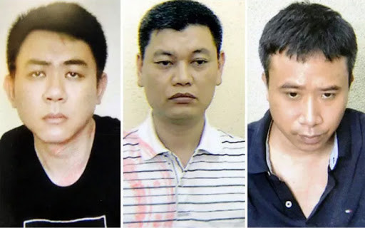 Phạm Quang Dũng, (ngoài cùng bên phải) Cựu cán bộ C03 và các đồng phạm. Ảnh Bộ Công an.