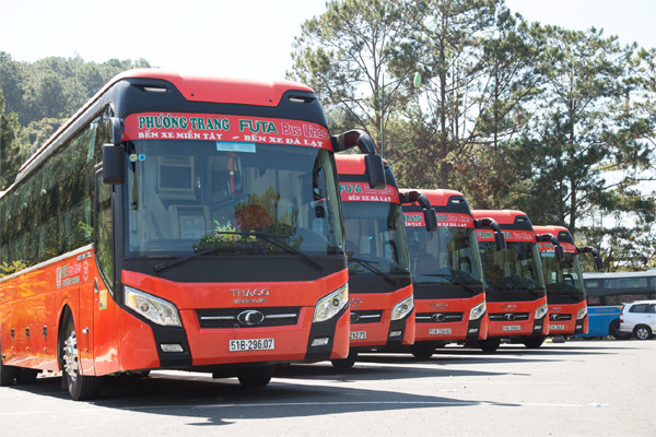 Hạ tầng Phương Trang mới 11/11/2021 với vốn điều lệ 500 tỷ đồng, góp bởi 3 cổ đông sáng lập là Công ty Cổ phần Đầu tư Tập đoàn Phương Trang - Futa Group, ông Lưu Xuân Thủy (1973) và ông Võ Đình Cường (1978).