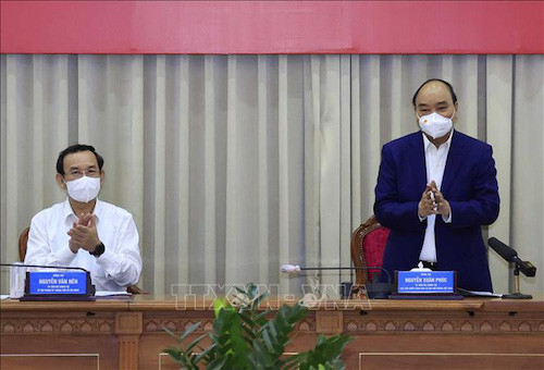 Chủ tịch nước Nguyễn Xuân Phúc nhấn mạnh Hóc Môn và Củ Chi là một cực tăng trưởng mới của TPHCM trong tương lai gần.