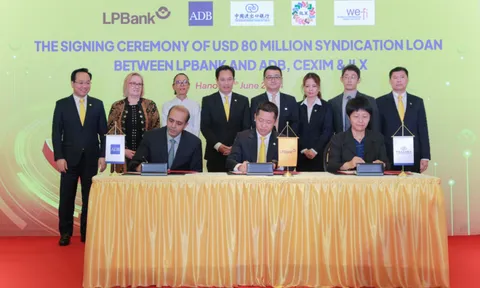 LPBank ký khoản vay hợp vốn 80 triệu USD từ ADB