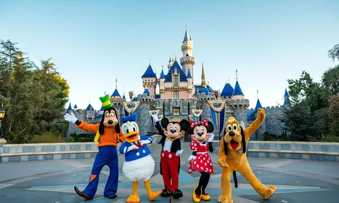 Hà Nội sắp có công viên giải trí Disneyland?