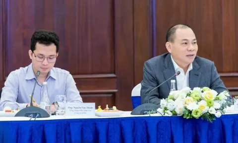 Ông Phạm Nhật Vượng, Chủ tịch VinFast muốn hợp tác với 50 hãng taxi chuyển đổi xe điện