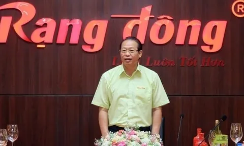 Toàn bộ Hội đồng Quản trị Nhựa Rạng Đông bất ngờ từ nhiệm