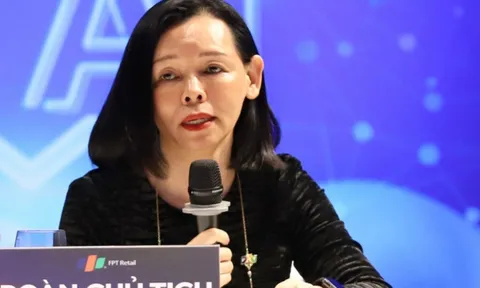 Năm 2026, Nhà thuốc Long Châu của chủ tịch Nguyễn Bạch Diệp dự kiến mở thêm tới 500 nhà thuốc và trung tâm tiêm chủng, chuẩn bị lộ trình để niêm yết