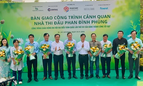 Phát Đạt bàn giao công viên tại nhà thi đấu Phan Đình Phùng phục vụ người dân dịp Tết Bính Ngọ