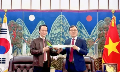 Ông Trịnh Văn Quyết chính thức xuất hiện trên thương trường sau một thời gian thụ án