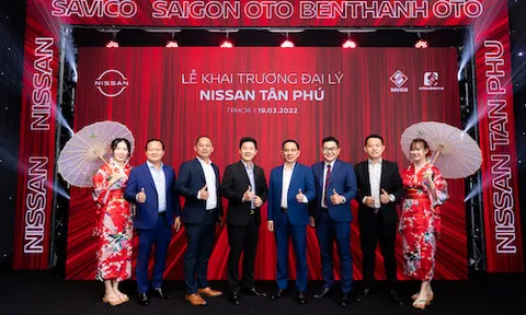 Nissan khai trương đại lý lớn nhất miền Nam tại Tân Phú