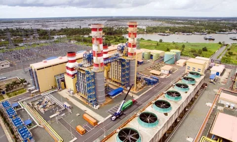 Tập đoàn Dầu khí Việt Nam (PVN) có khoản nợ gần 1 tỷ USD tại Tập đoàn Điện lực Việt Nam (EVN)