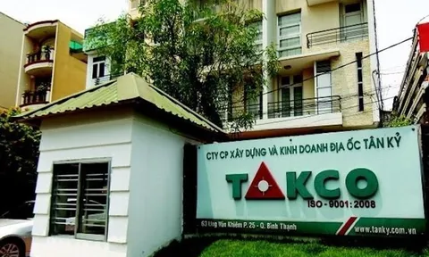Cổ phiếu TKC của Xây dựng và Kinh doanh Địa ốc Tân Kỷ  bị đình chỉ giao dịch do chậm công bố thông tin