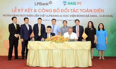 Bầu Đức bắt tay bầu Thụy đổi tên câu lạc bộ bóng đá và học viện bóng đá thành LPBank – Hoàng Anh Gia Lai