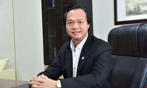 Bất động sản Phát Đạt (PDR) ra thông cáo về việc hàng loạt lãnh đạo của công ty đăng ký bán cổ phiếu