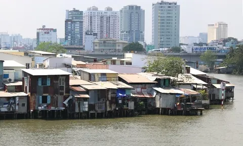 TP.HCM thí điểm cho hộ dân có nhà ven kênh rạch mua nhà ở xã hội