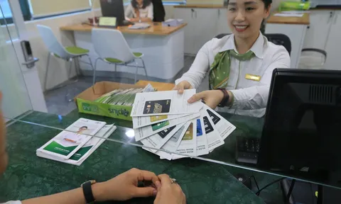Lãi suất huy động của các ngân hàng đồng loạt giảm sâu
